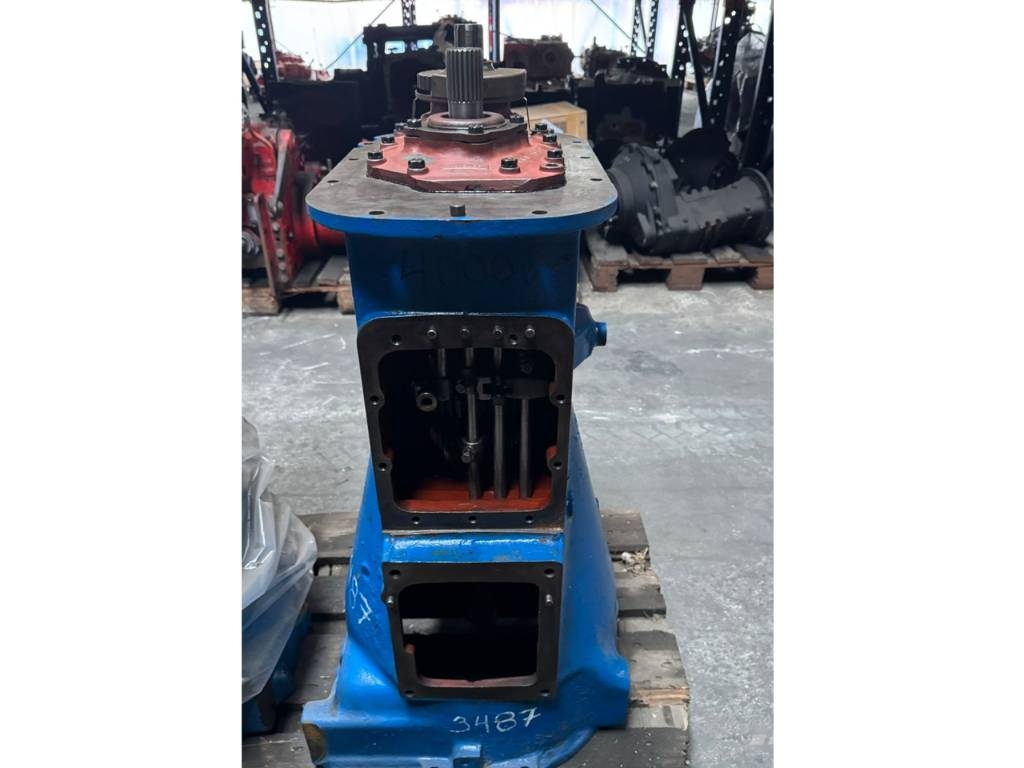 Ford 4000 Transmission