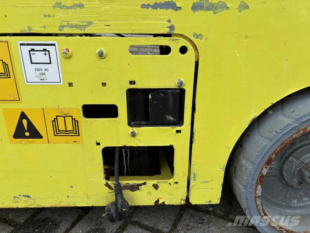 Genie GS 1932 RESERVED/RESERVIERT/GERESERVEERD Škaraste platforme