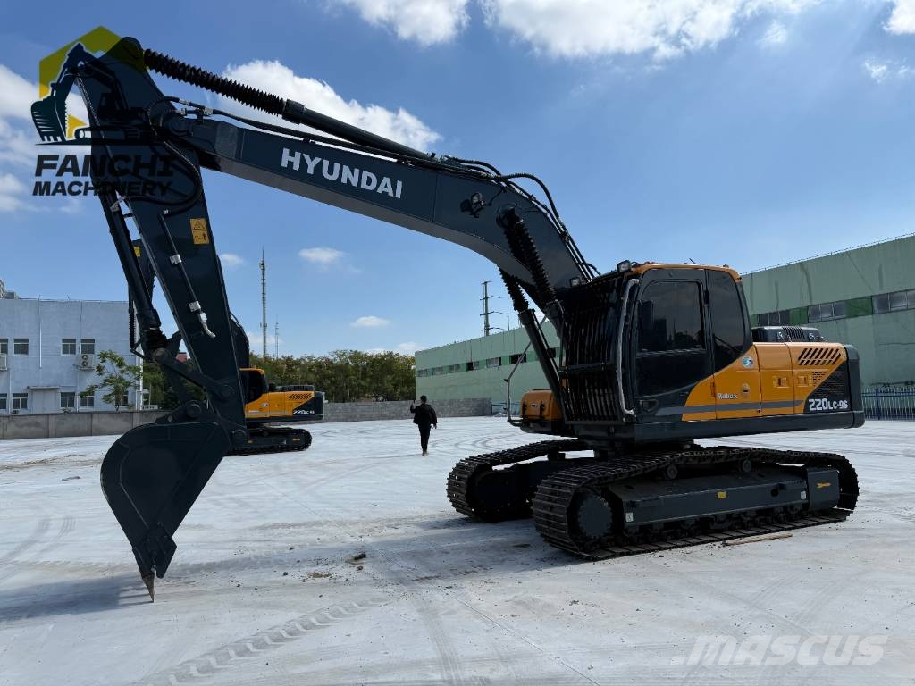 Hyundai 220LC-9S Верижен екскаватор