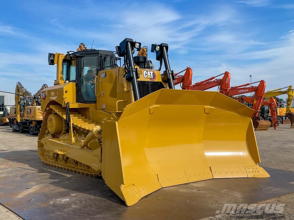 CAT D8T - CE / EPA بلدوزرات مجنزرة