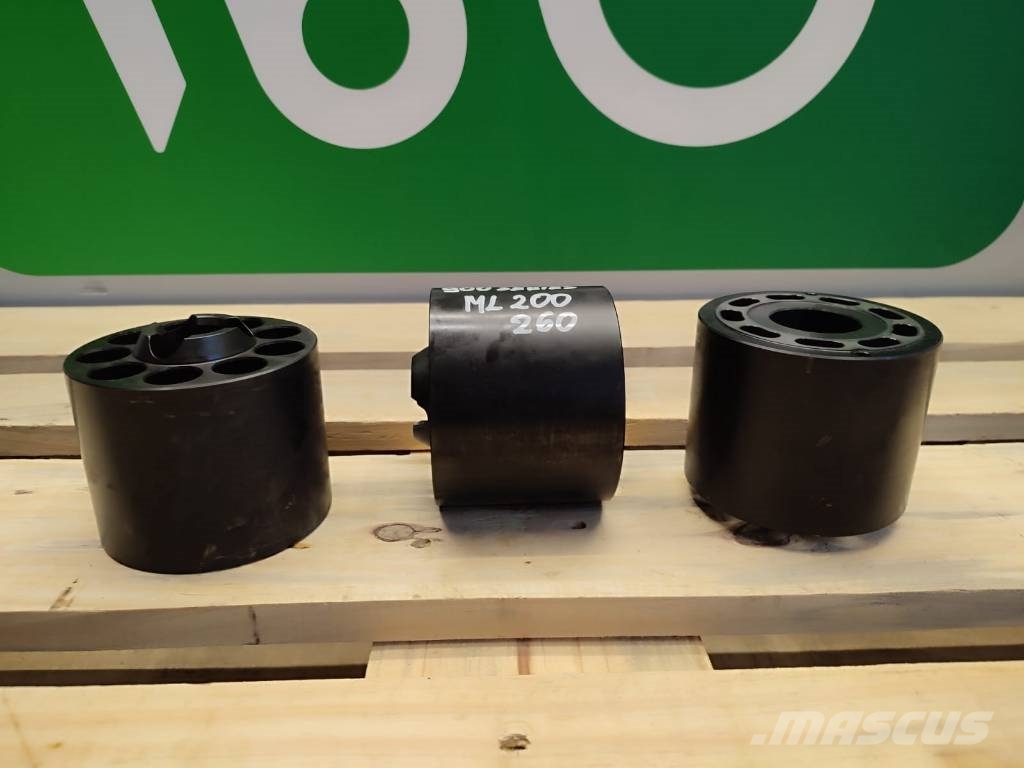 Fendt Vario ML 200 gearbox cylinder Transmisie