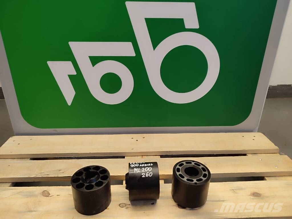 Fendt Vario ML 200 gearbox cylinder Transmisie