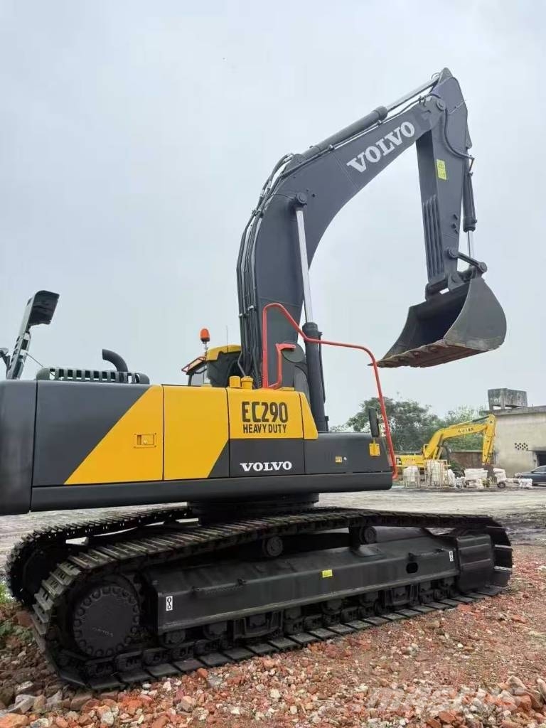 Volvo EC 290 Roomikekskavaatorid