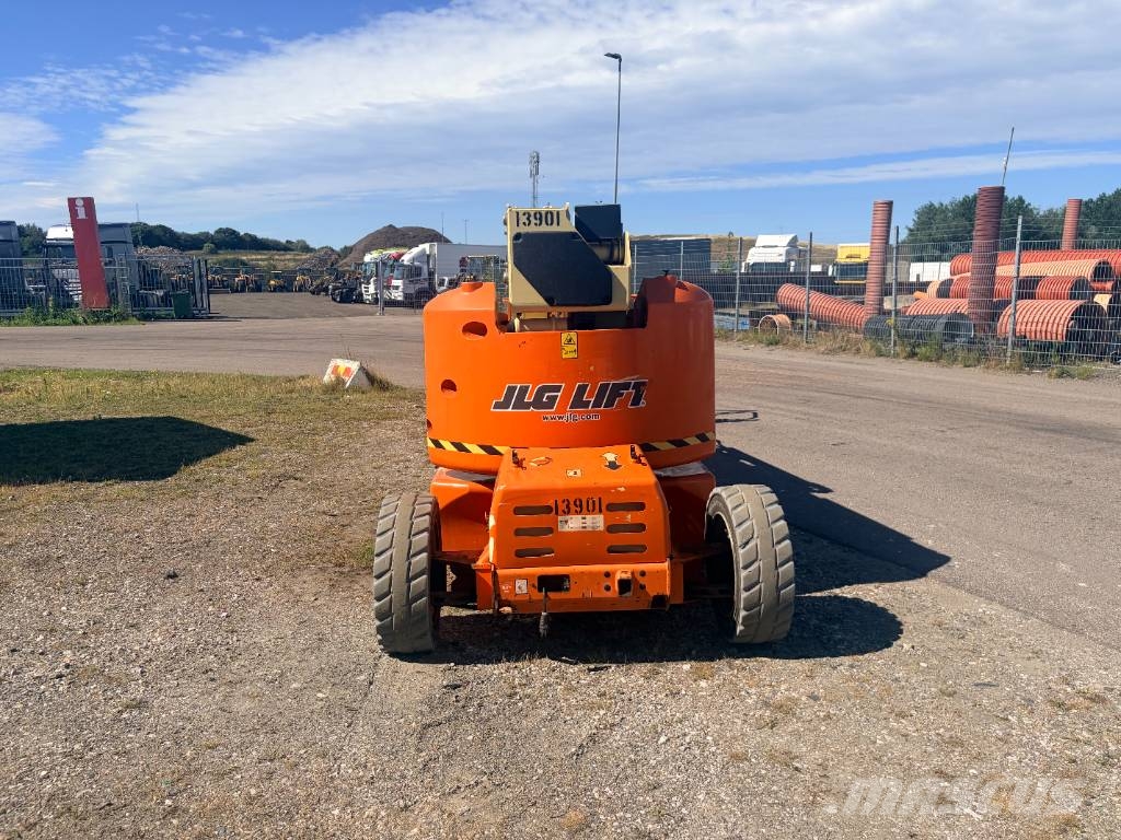 JLG M 450 AJ Nacelles articulées