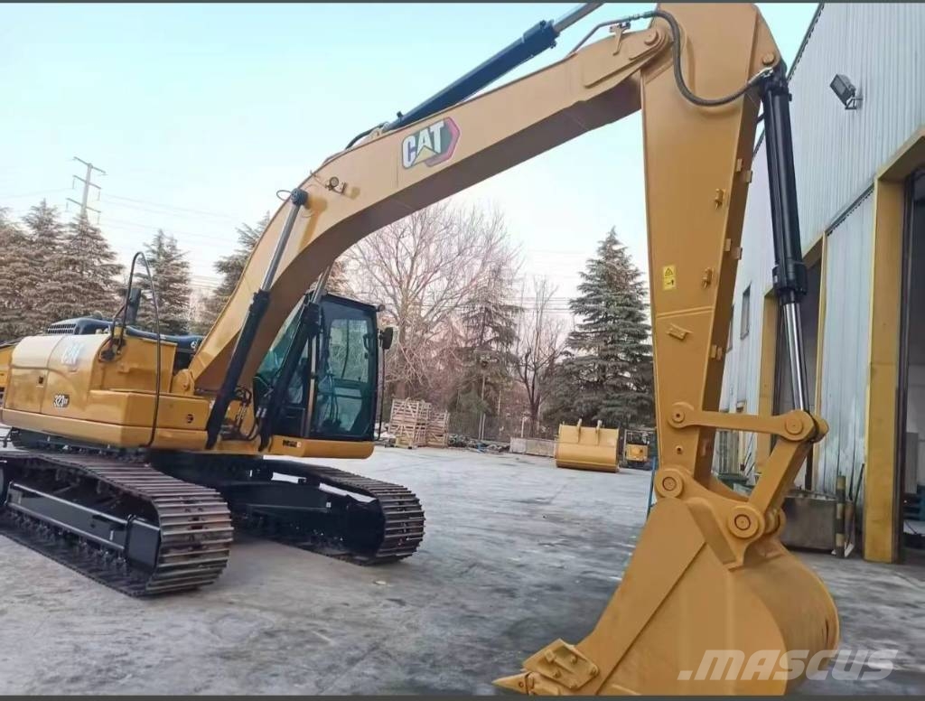 CAT 323GC 대형 굴삭기 29톤 이상