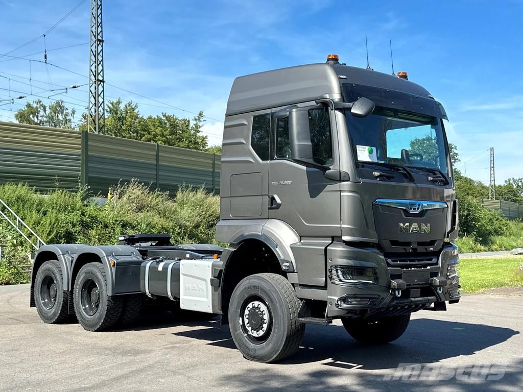MAN TGS 33.540 MAN TGS 33.540 6x6 BB SA 曳引機組件