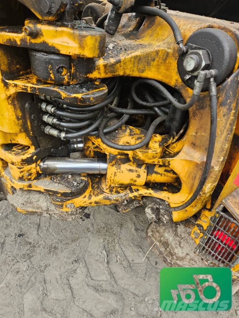 JCB 3CX 2000r Perkins Tractopelle