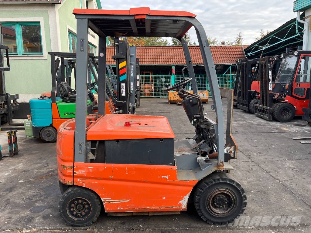 Toyota 5 FBF 25 V-4201 OB Elektriniai šakiniai krautuvai
