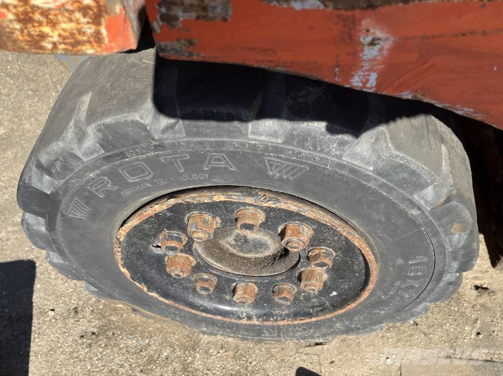 Toyota 5 FBF 25 V-4201 OB Elektriniai šakiniai krautuvai