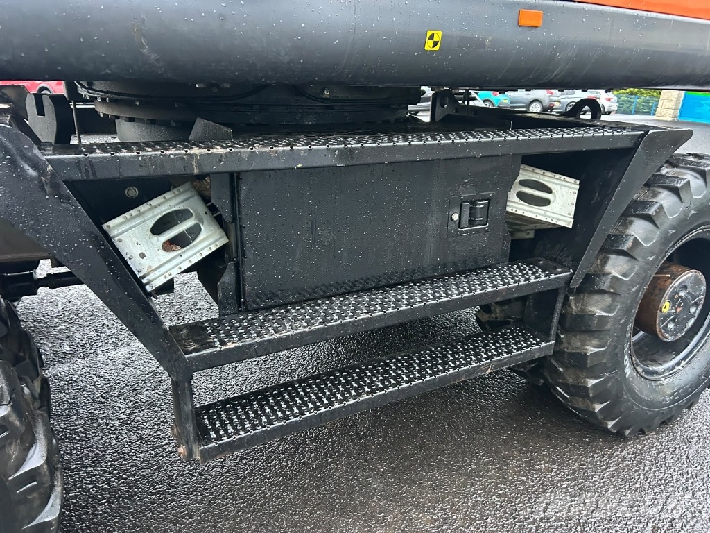 Hitachi ZX170W-6 3 Piece Boom / Blade / Stabalisers Mobilbagger