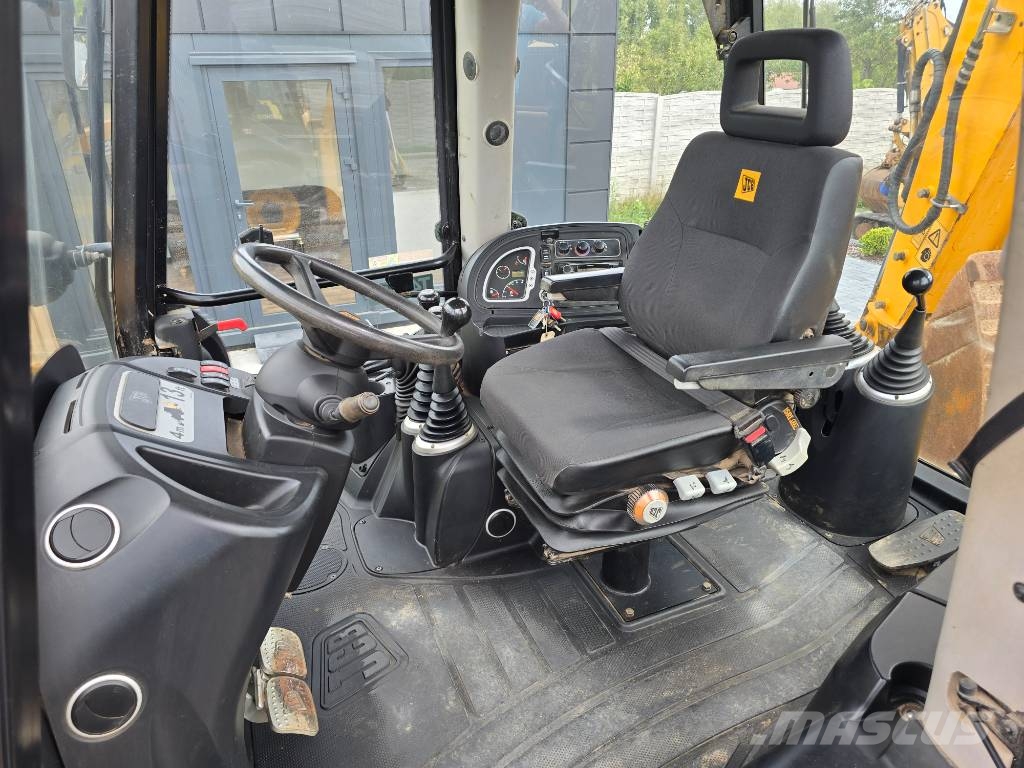 JCB 4cx Minigraafmachines < 7t