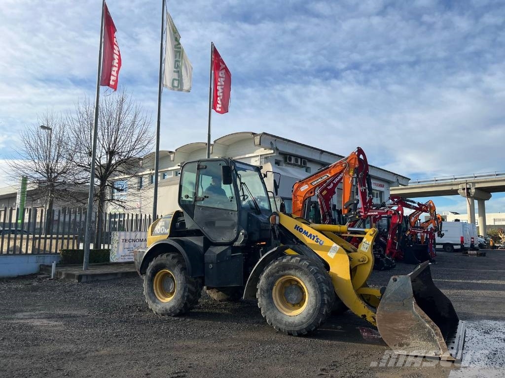 Komatsu WA 100 M Rataslaadurid