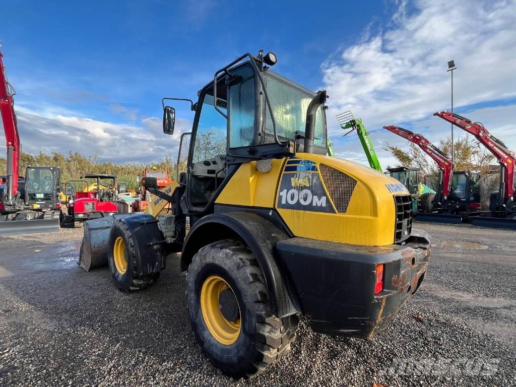 Komatsu WA 100 M Rataslaadurid