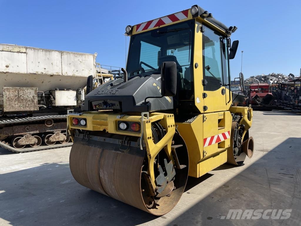 Bomag BW 154 AP-4V AM Çift tamburlu silindirler