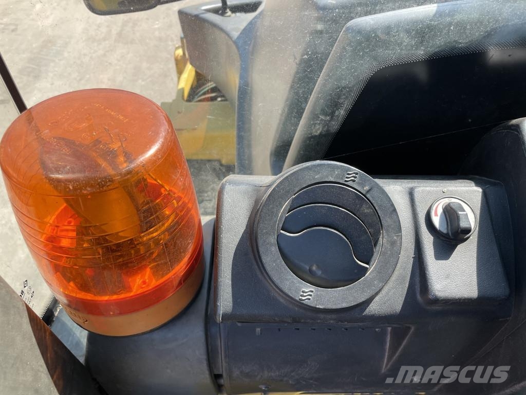 Bomag BW 154 AP-4V AM Çift tamburlu silindirler