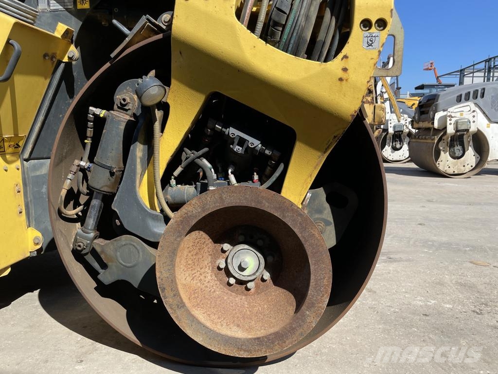 Bomag BW 154 AP-4V AM Çift tamburlu silindirler