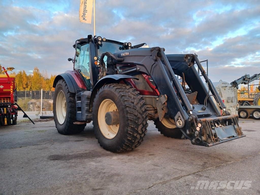Valtra 234 Direct Traktorer