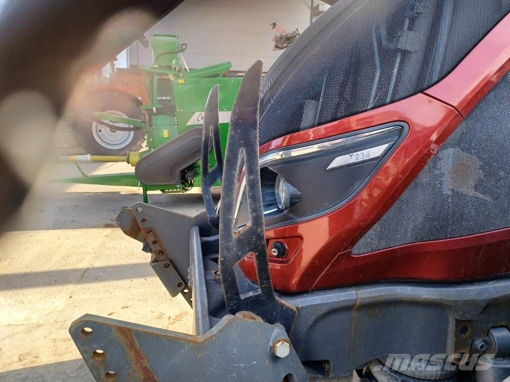 Valtra 234 Direct Traktorer