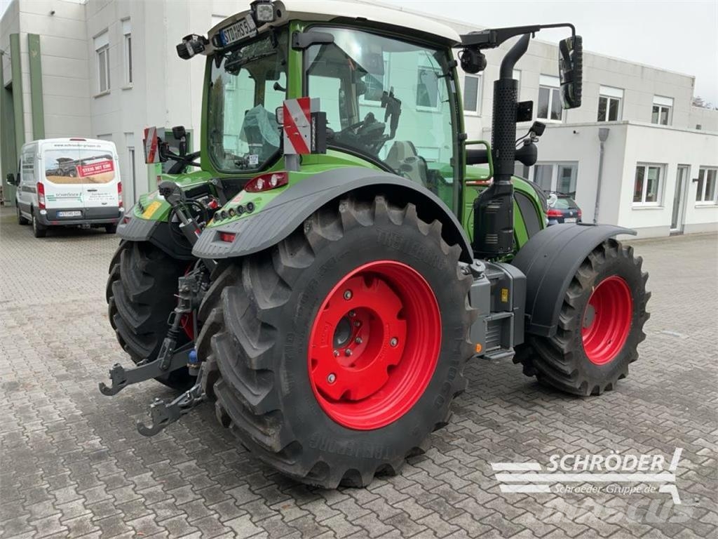 Fendt 516 VARIO GEN3 PROFI PLUS Traktoren
