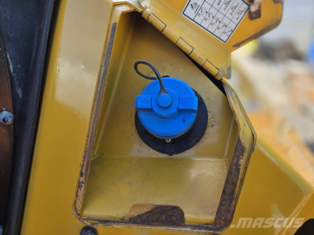 CAT D 5 LGP Buldožeri gusjeničari