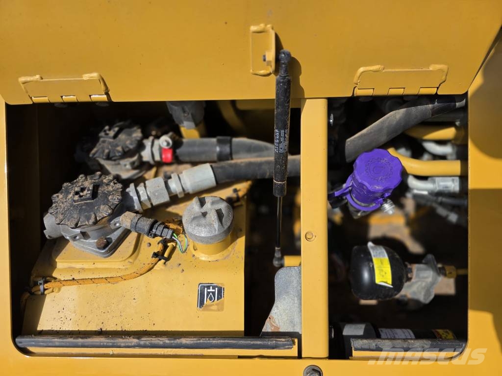 CAT D 5 LGP Buldožeri gusjeničari