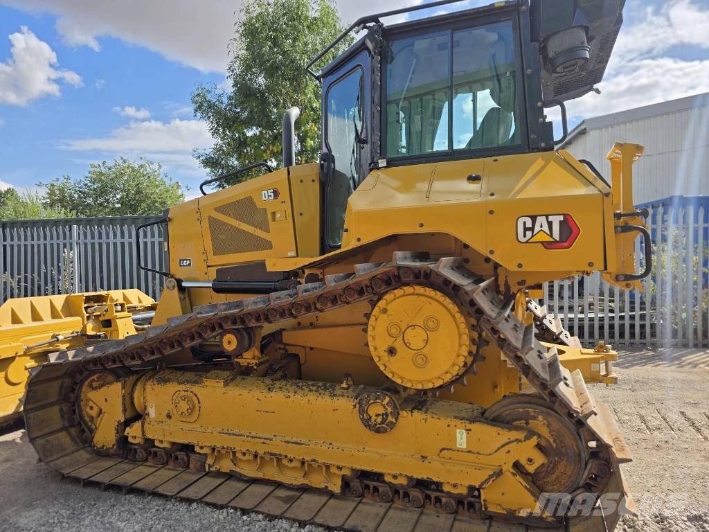 CAT D 5 LGP Buldožeri gusjeničari