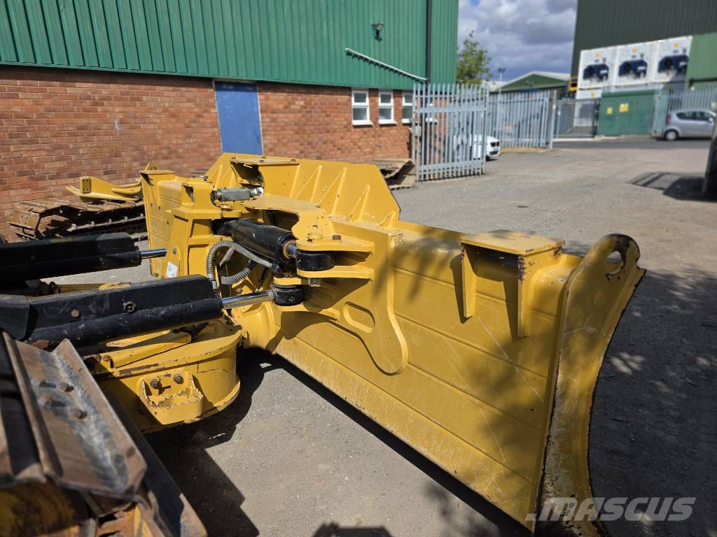 CAT D 5 LGP Buldožeri gusjeničari