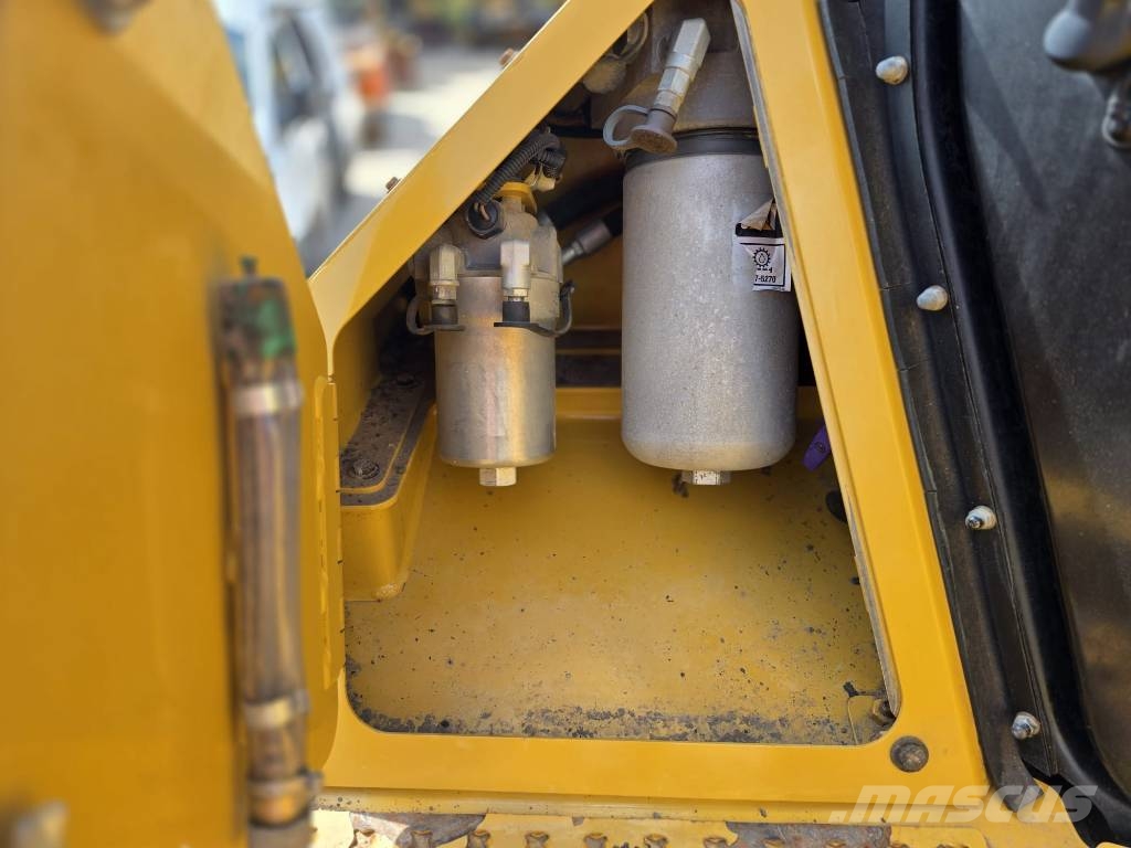 CAT D 5 LGP Buldožeri gusjeničari