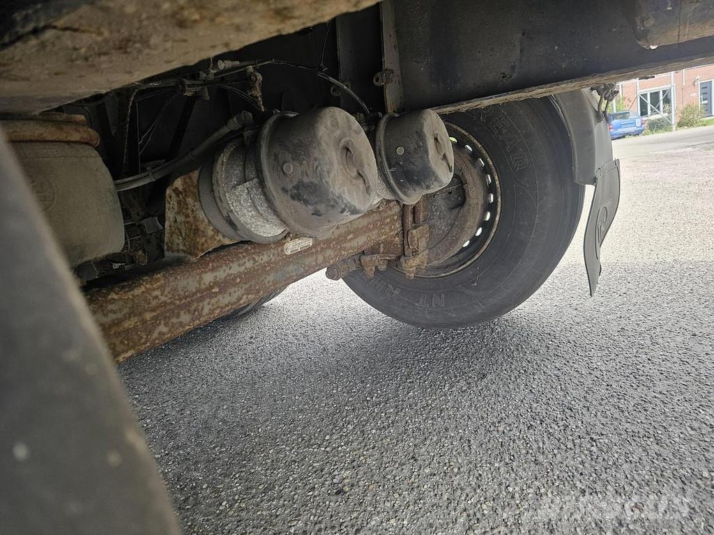 Van Hool 3B0073 / 3 AXLE FLATBED 13.60 MTR TWISTLOCKS FOR C نصف مقطورات مسطحة / مفصلية الجوانب