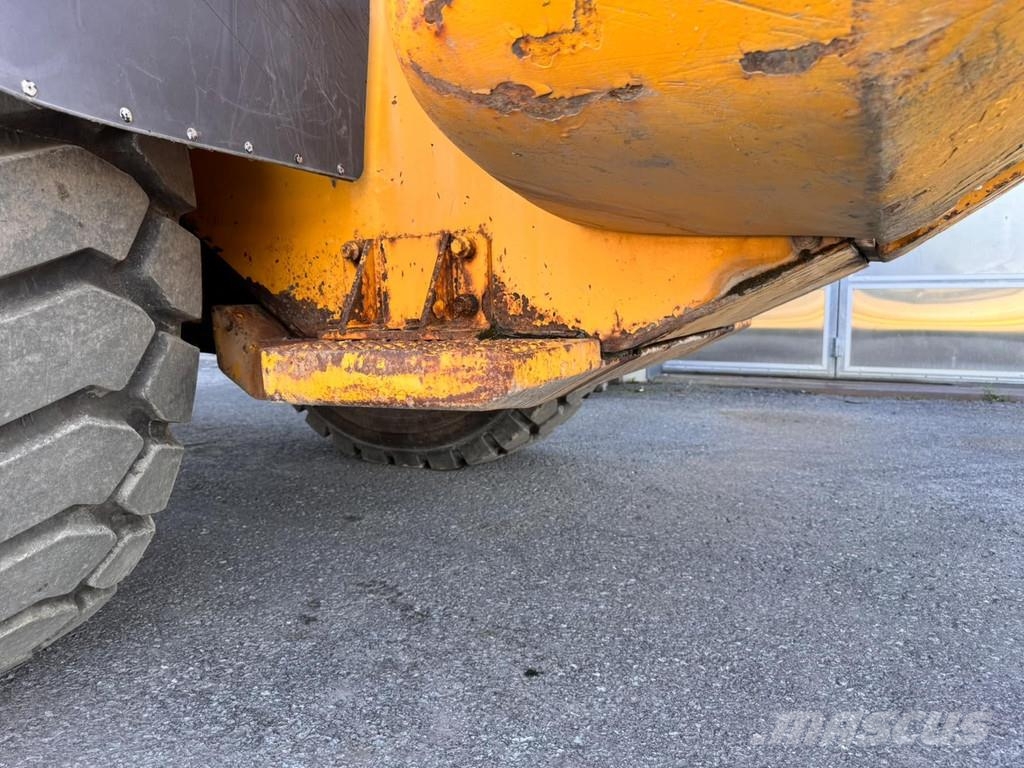 Volvo L120F Φορτωτές με λάστιχα (Τροχοφόροι)