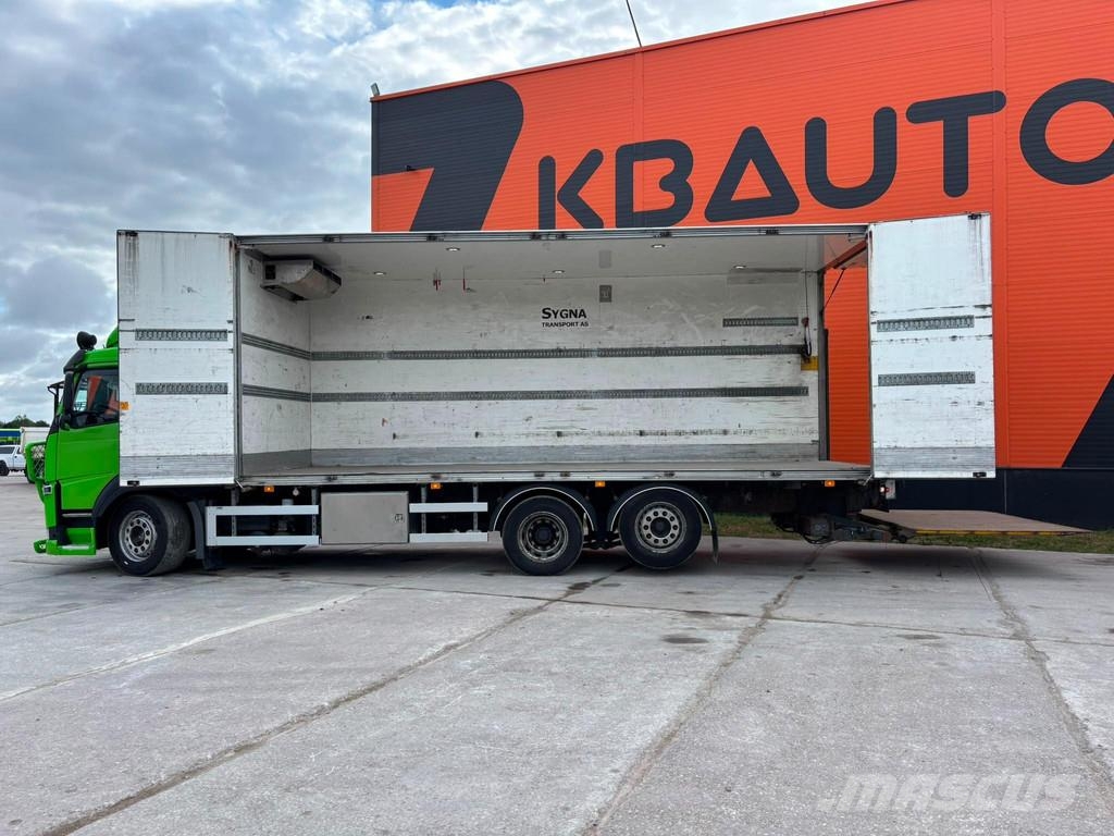 Volvo FM 370 6x2*4 RETARDER / SUPRA 850 / BOX L=7469 mm Camiones con temperatura controlada