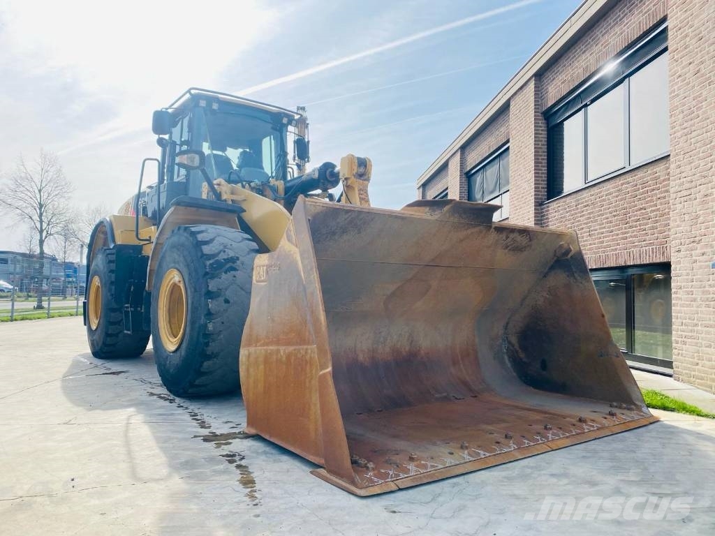 CAT 966k xe 轮式装载机