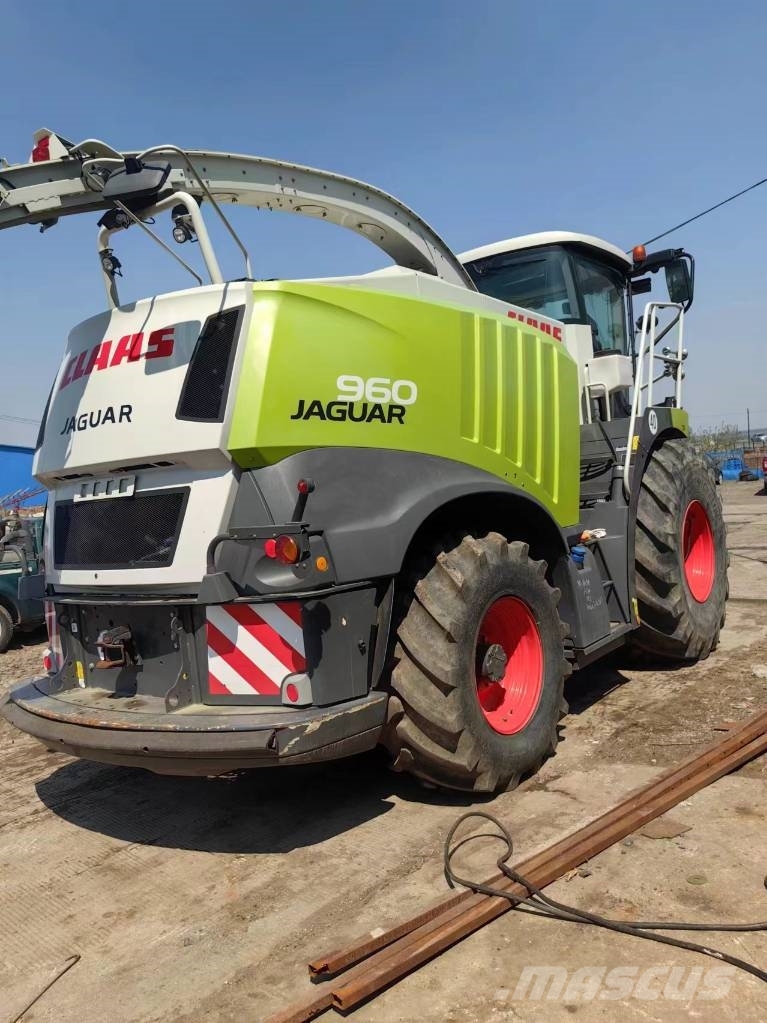 Claas Jaguar 960 4WD, 2016 - używane sieczkarnie samojezdne
