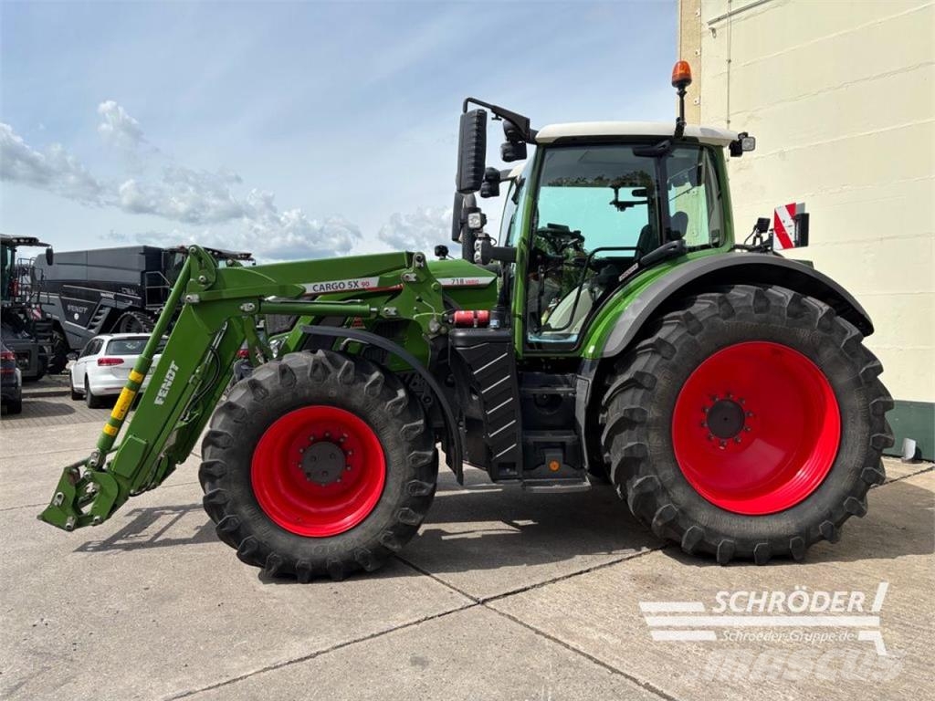 Fendt 718 GEN6 PROFI PLUS + CARGO 5X/90 Tractoare