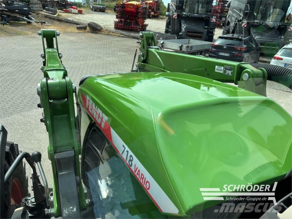 Fendt 718 GEN6 PROFI PLUS + CARGO 5X/90 Tractoare