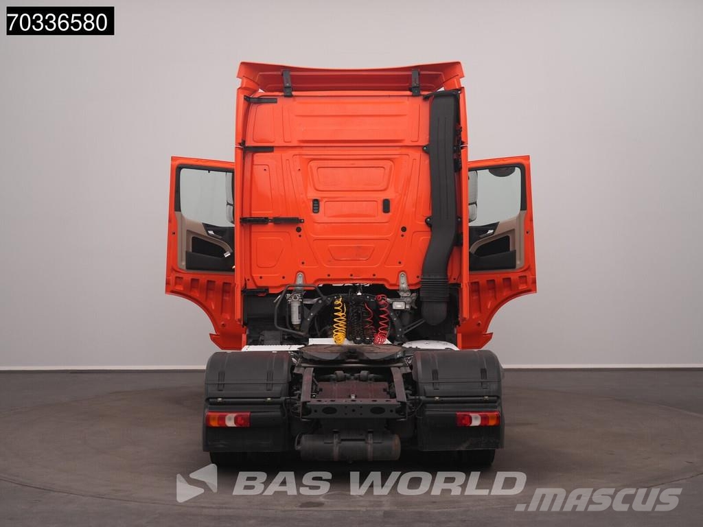 Mercedes-Benz Actros 1851 4X2 BigSpace Mega APK 04-2027 2x Tanks Tahače