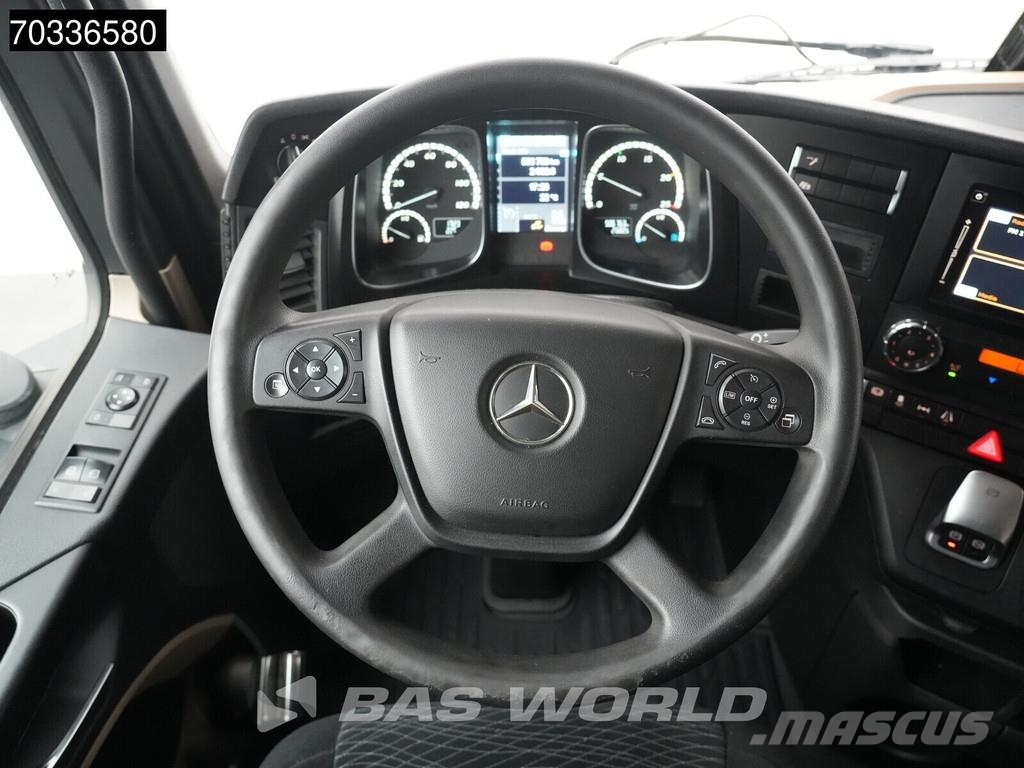 Mercedes-Benz Actros 1851 4X2 BigSpace Mega APK 04-2027 2x Tanks Tahače