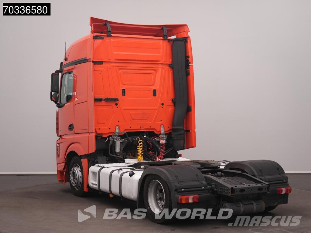 Mercedes-Benz Actros 1851 4X2 BigSpace Mega APK 04-2027 2x Tanks Tractores (camiões)