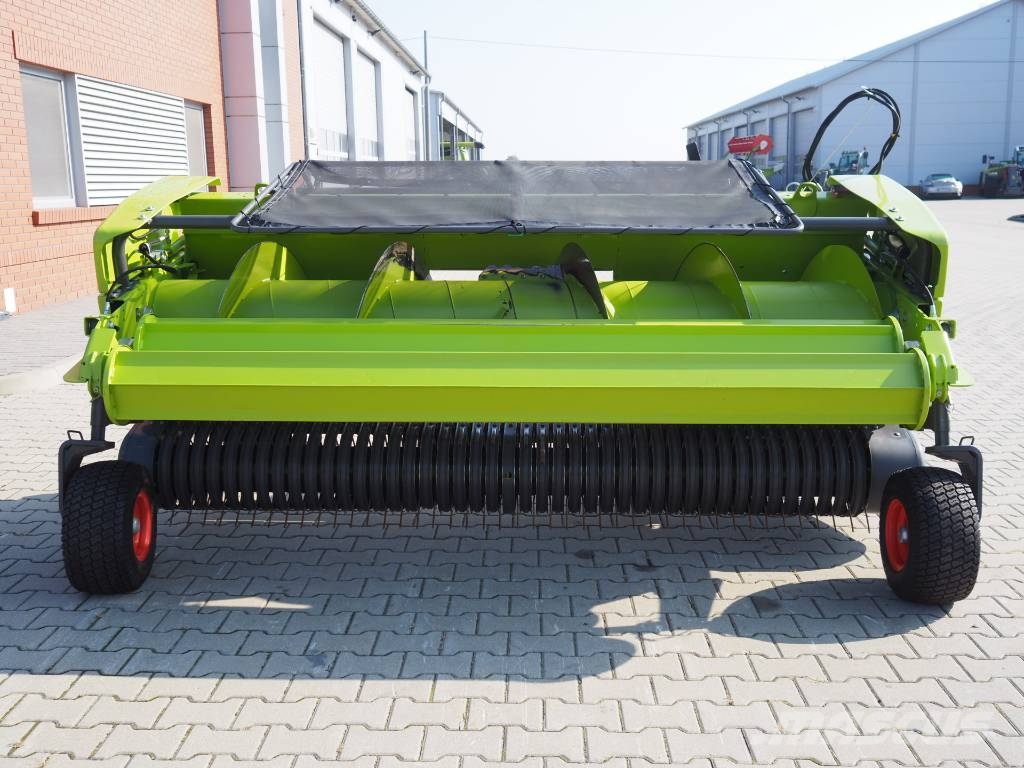 CLAAS PICK UP 300 Altri macchinari per falciare e trinciare