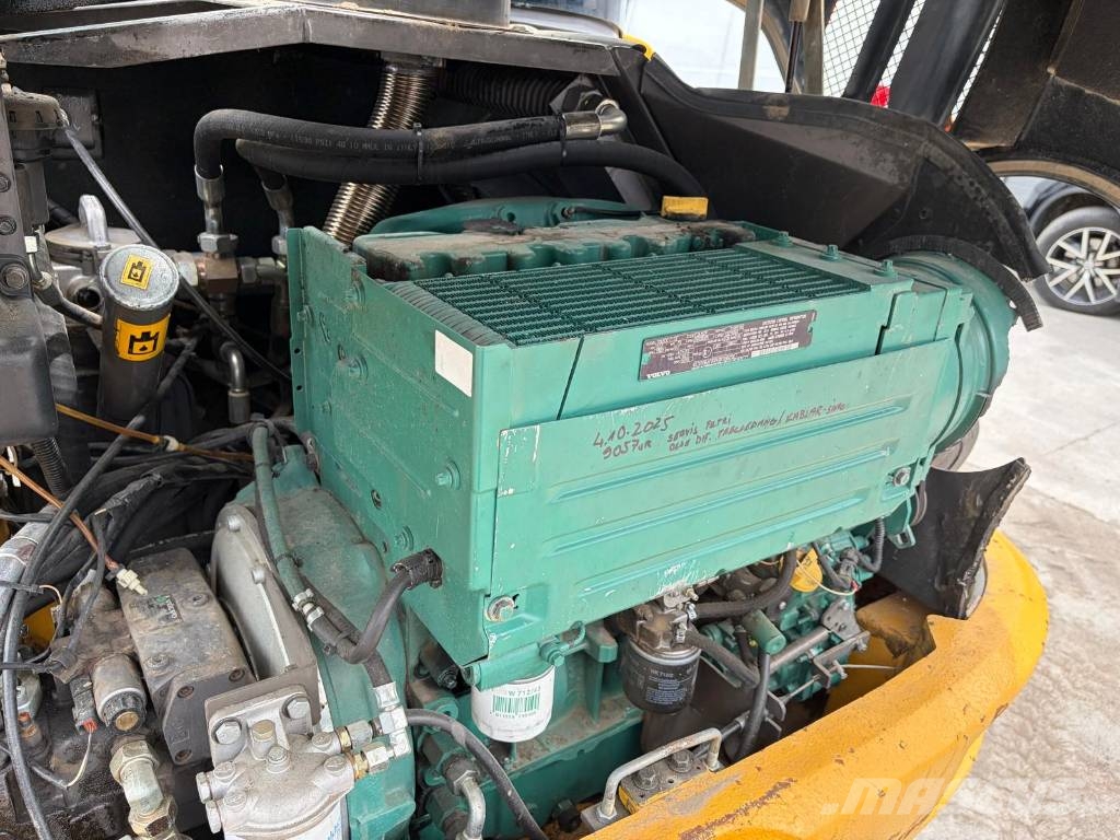 Volvo L 30 B لوادر بعجل