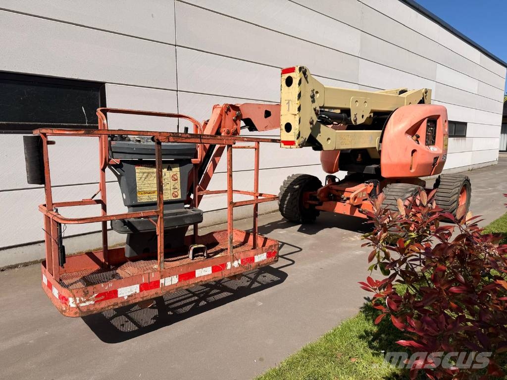 JLG 450 AJ Knikarmhoogwerkers