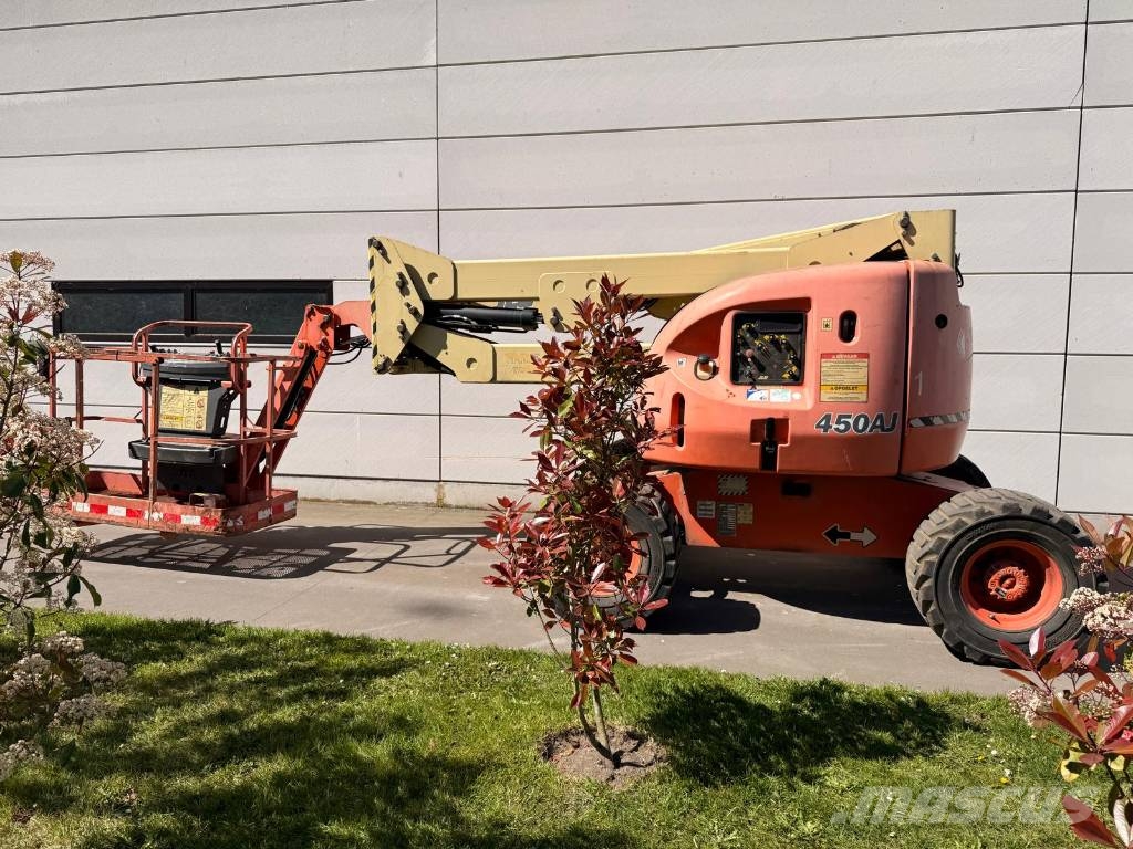 JLG 450 AJ Knikarmhoogwerkers