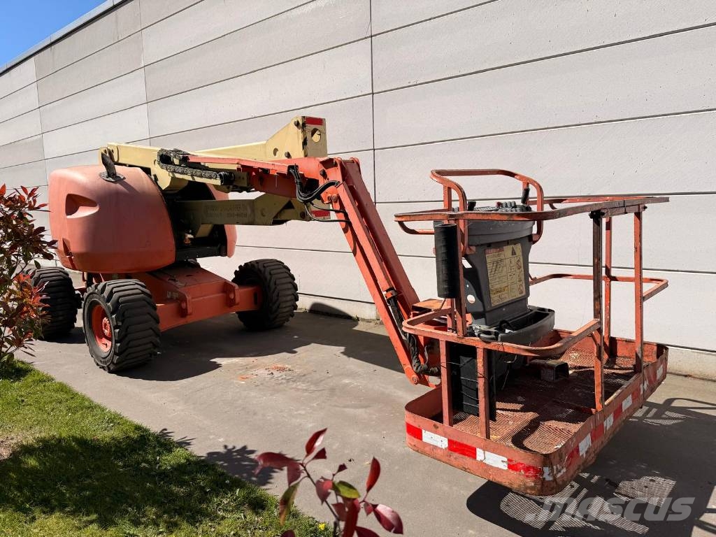 JLG 450 AJ Knikarmhoogwerkers