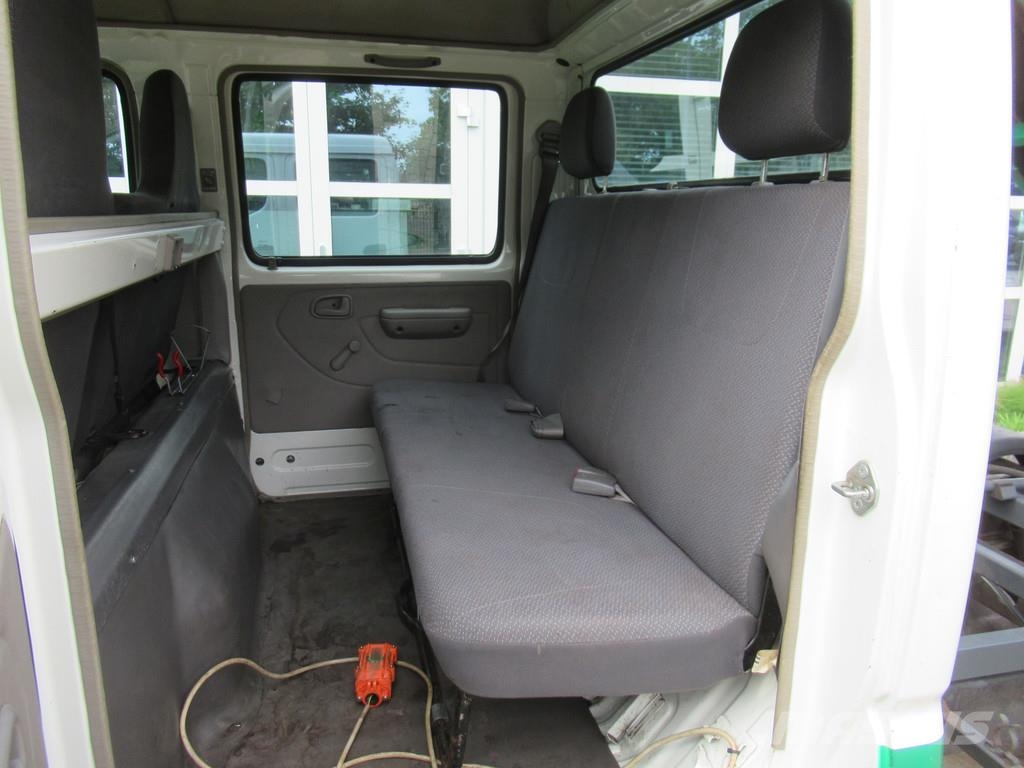 Toyota Dyna 100 3.0 D-4D DoubleCab DOKA Tipper Kipper Jakeluautot