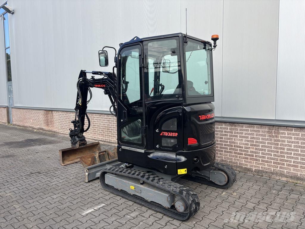 Takeuchi TB325R + Compact Tilt tiltrotator Miniescavadeiras < 7t (Mini escavadeiras)