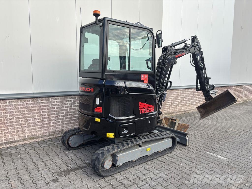 Takeuchi TB325R + Compact Tilt tiltrotator Miniescavadeiras < 7t (Mini escavadeiras)