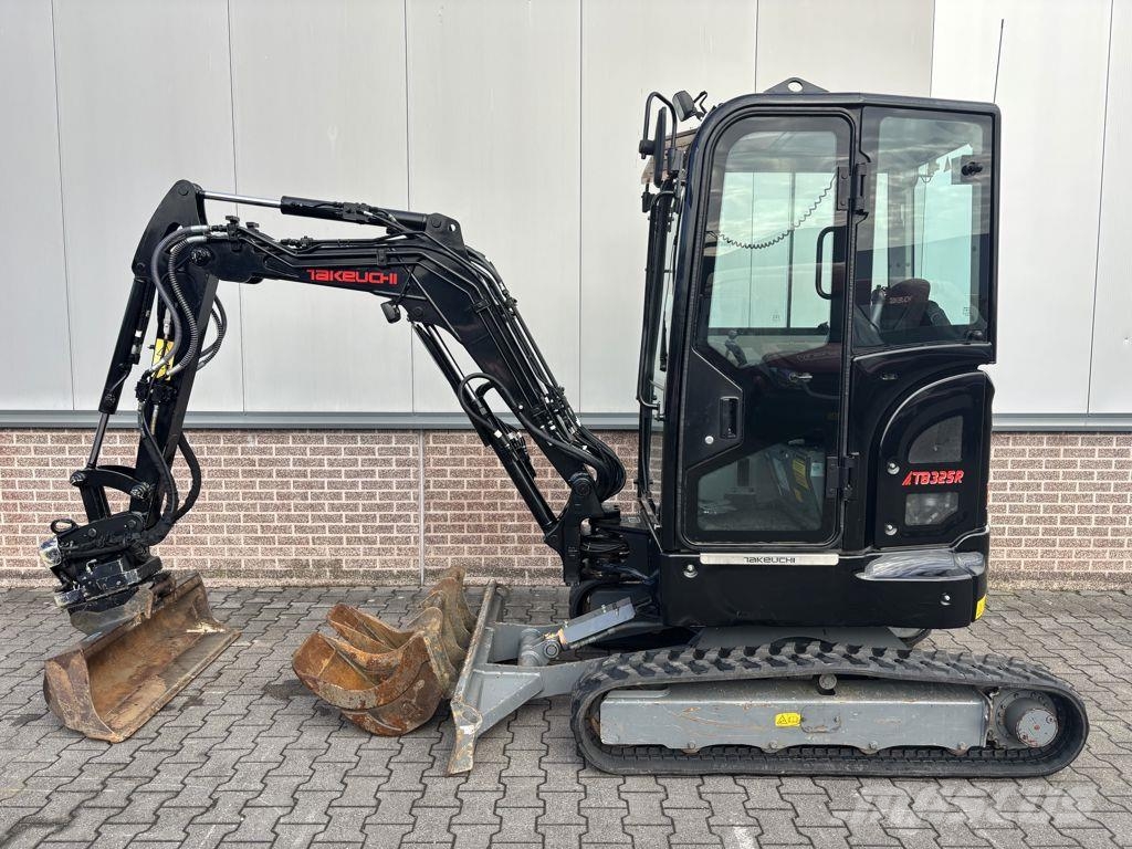 Takeuchi TB325R + Compact Tilt tiltrotator Miniescavadeiras < 7t (Mini escavadeiras)