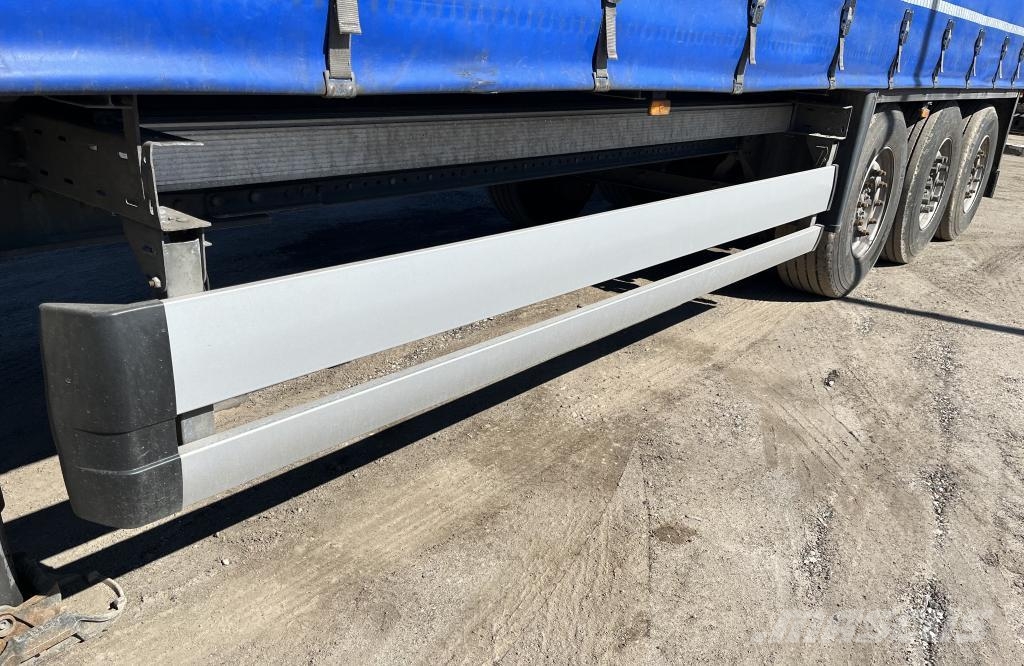 Schmitz Cargobull Trailer Curtainsider Lifting + Sliding Roof Straig 커튼사이더 세미 트레일러