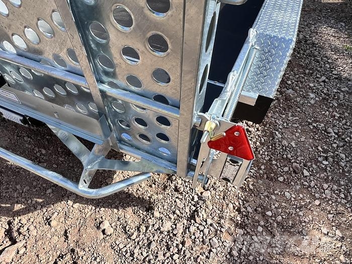 Ifor Williams NEW GH106BT Plataformas bajas
