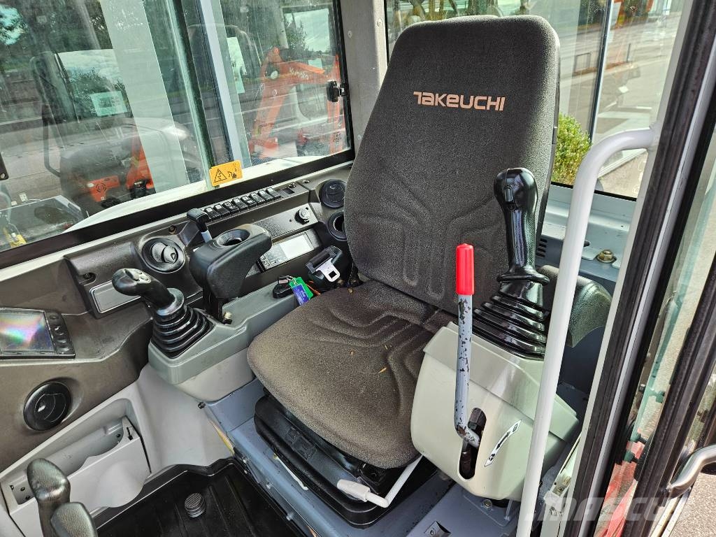 Takeuchi TB 240 Mini excavators < 7t